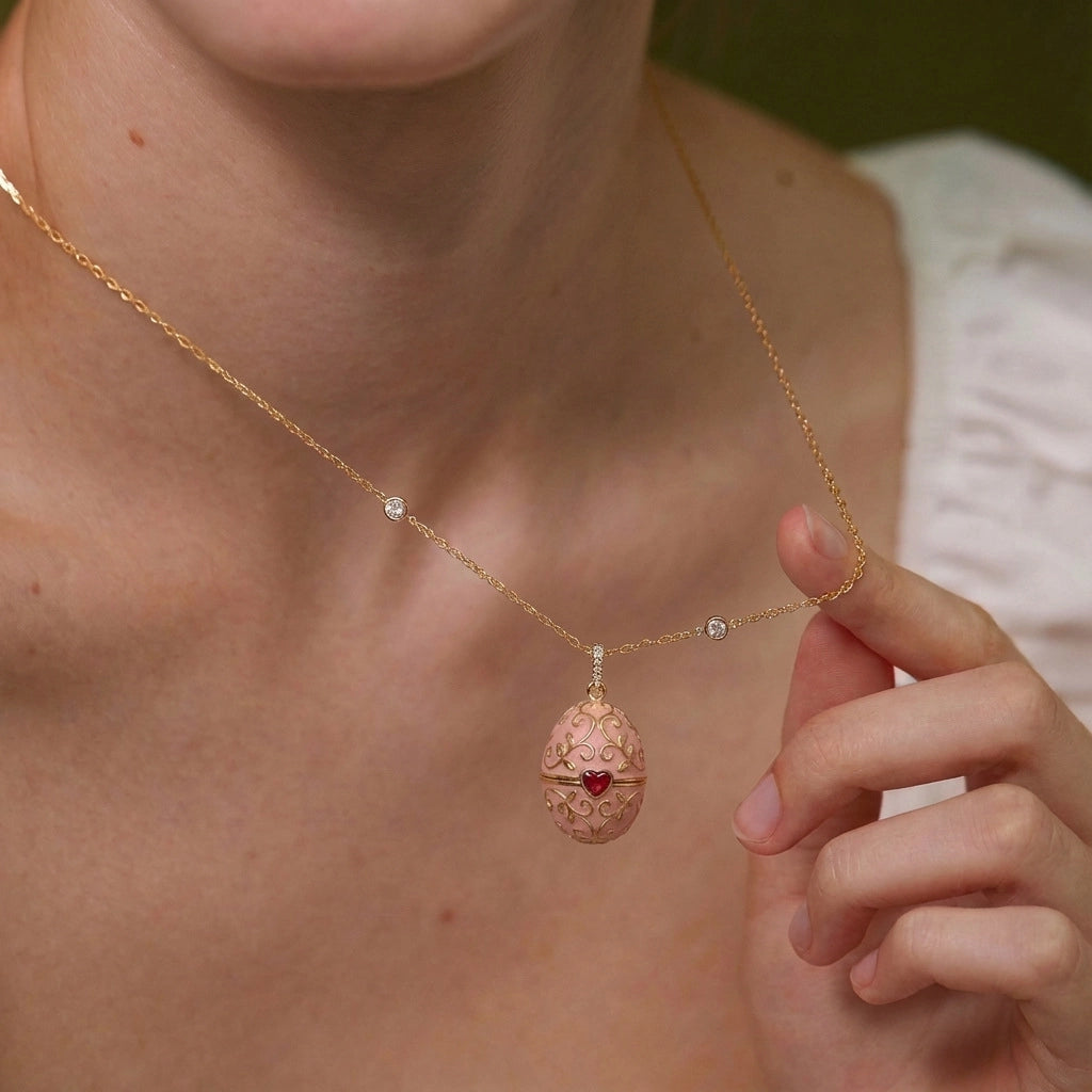 Enameled Egg Pendant Necklace [WQUEY1UG]