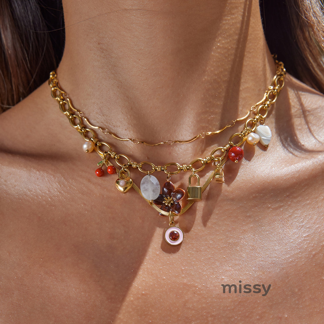 Estefany Pearl Oval Pendant Necklace [2YQ1RTAI]