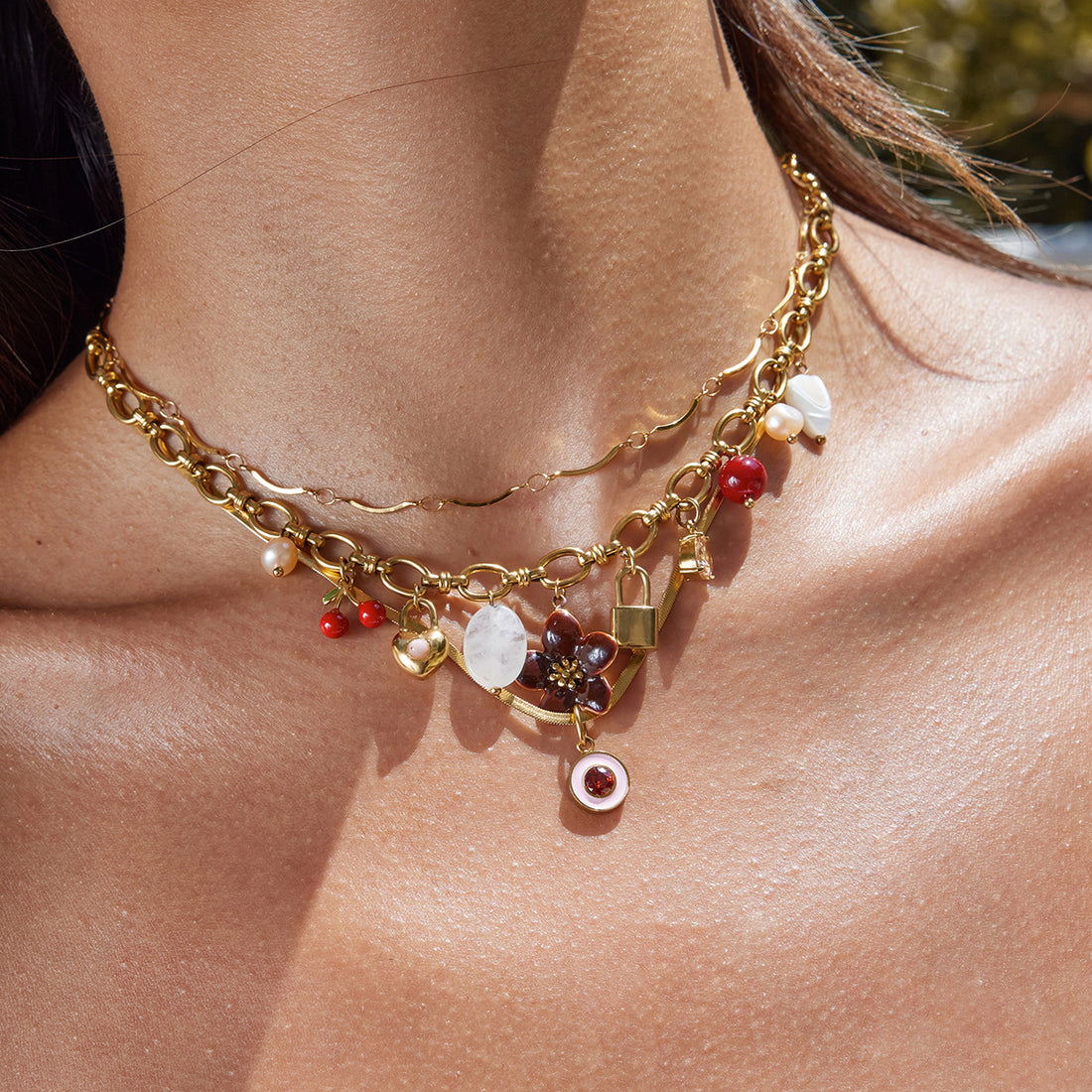 Estefany Pearl Oval Pendant Necklace [2YQ1RTAI]