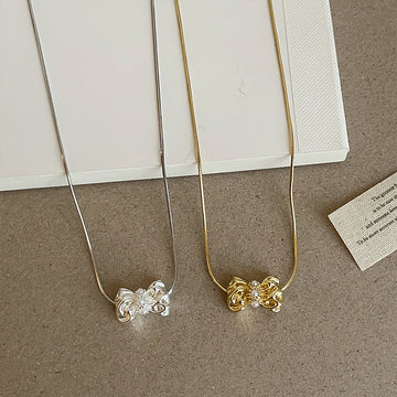 Ethel Layered Bow Pearl Necklace [PGBE36YZ]