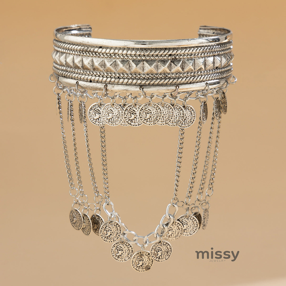 Everlee Metal Tassel Arm Chain [KQ2UPH27]