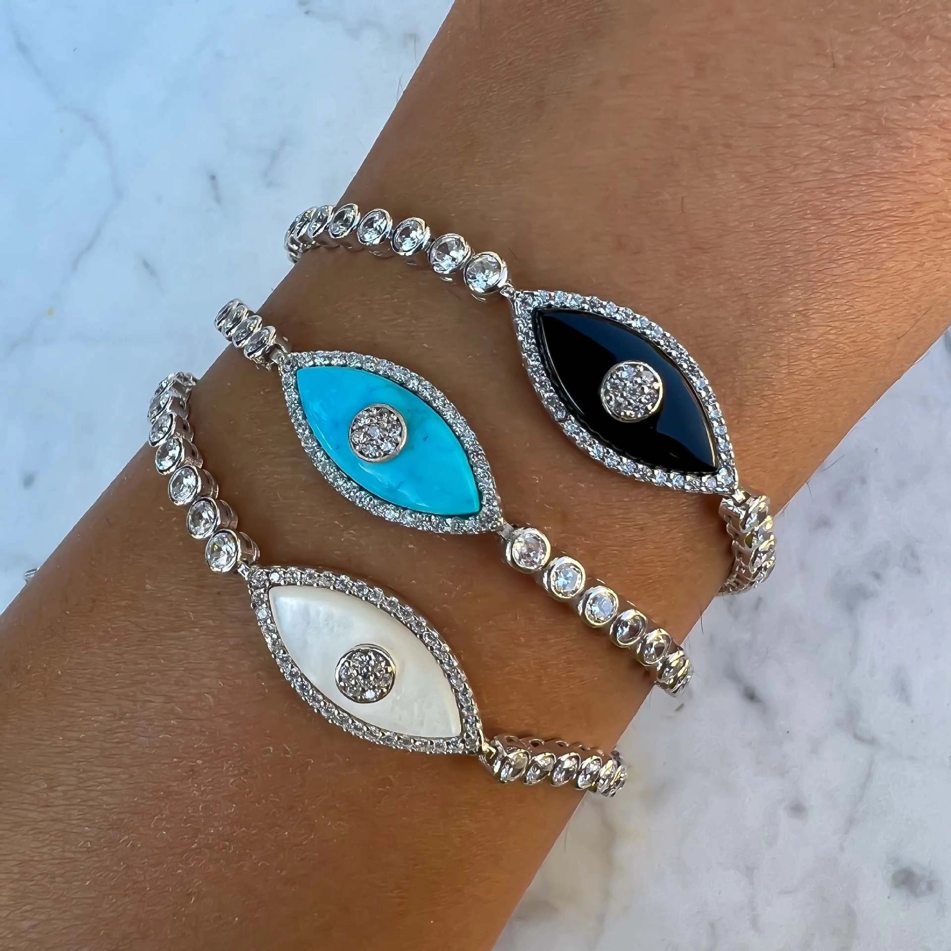 Evil Eye Pendant Necklace [T02990TW]