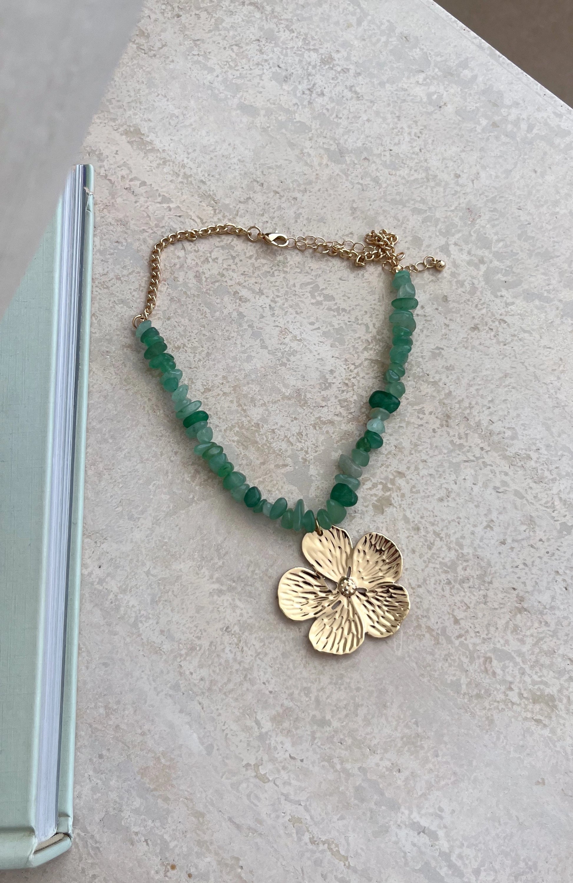 Missy Jewelry Evyn Floral Pendant Gold Necklace