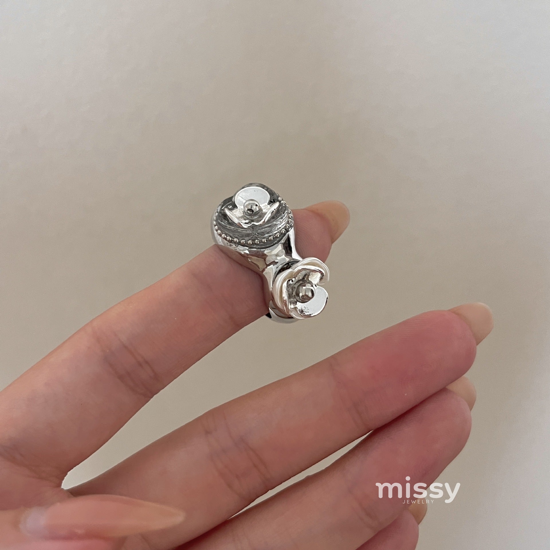 Evyn Pearl Bloom Ring [ZJL9D9H4]