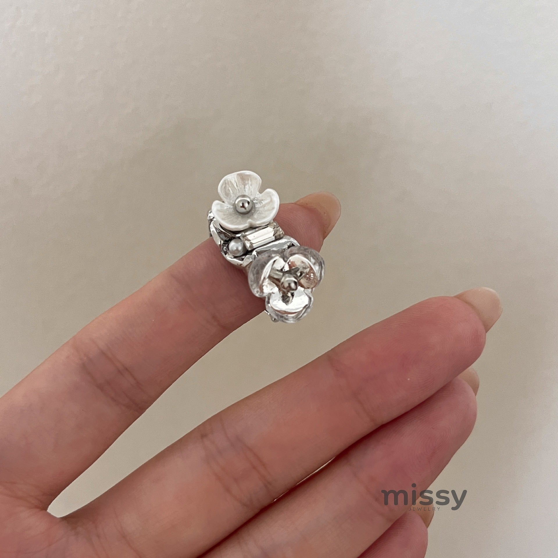 Evyn Pearl Bloom Ring [9ZOU6JHV]