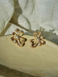 Floral Zircon Ear Clips [5Y5I0RJU]