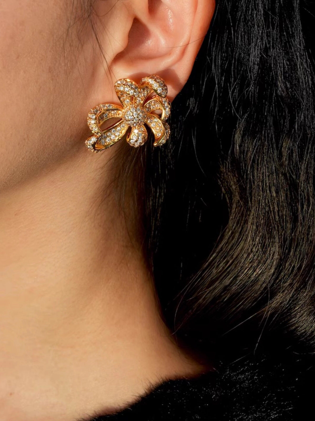 Floral Zircon Ear Clips [5FOQTAFB]