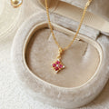 Four-Leaf Clover Pendant Necklace [1WDVYHK1]