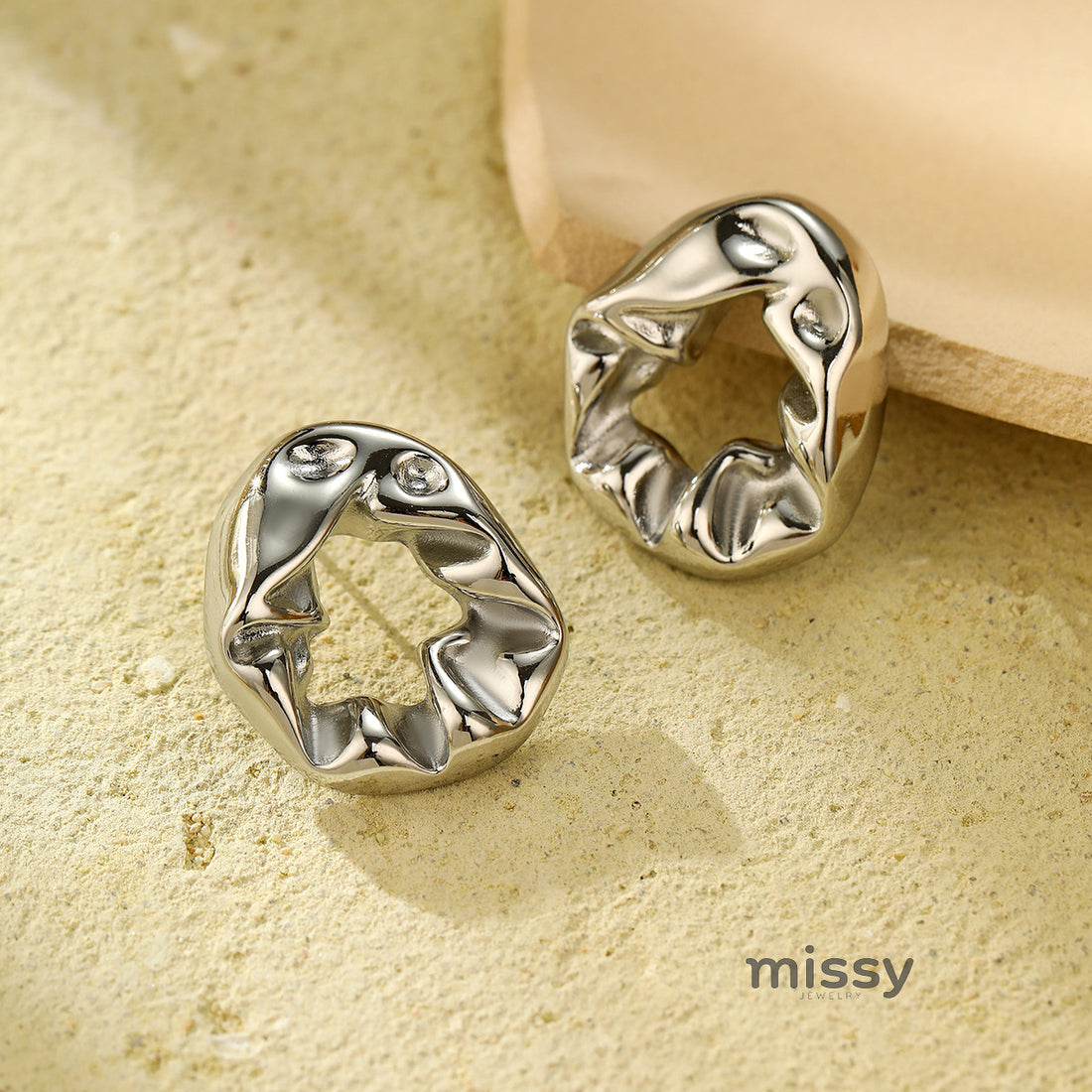 Gema Molten Lava Earrings [H8KHFS67]