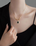 Geometric Pendant Snake Chain Necklace [4VO8LTBC]