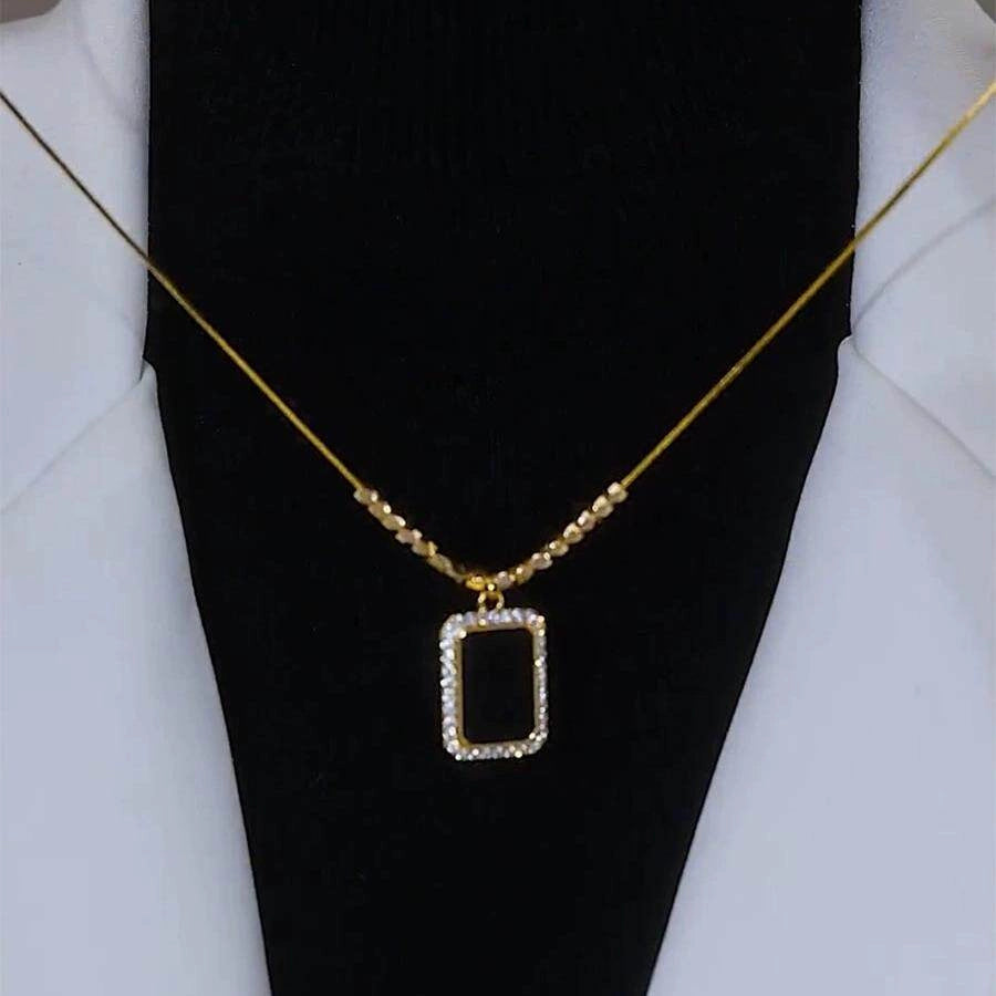 Geometric Pendant Snake Chain Necklace [NROR7HVK]