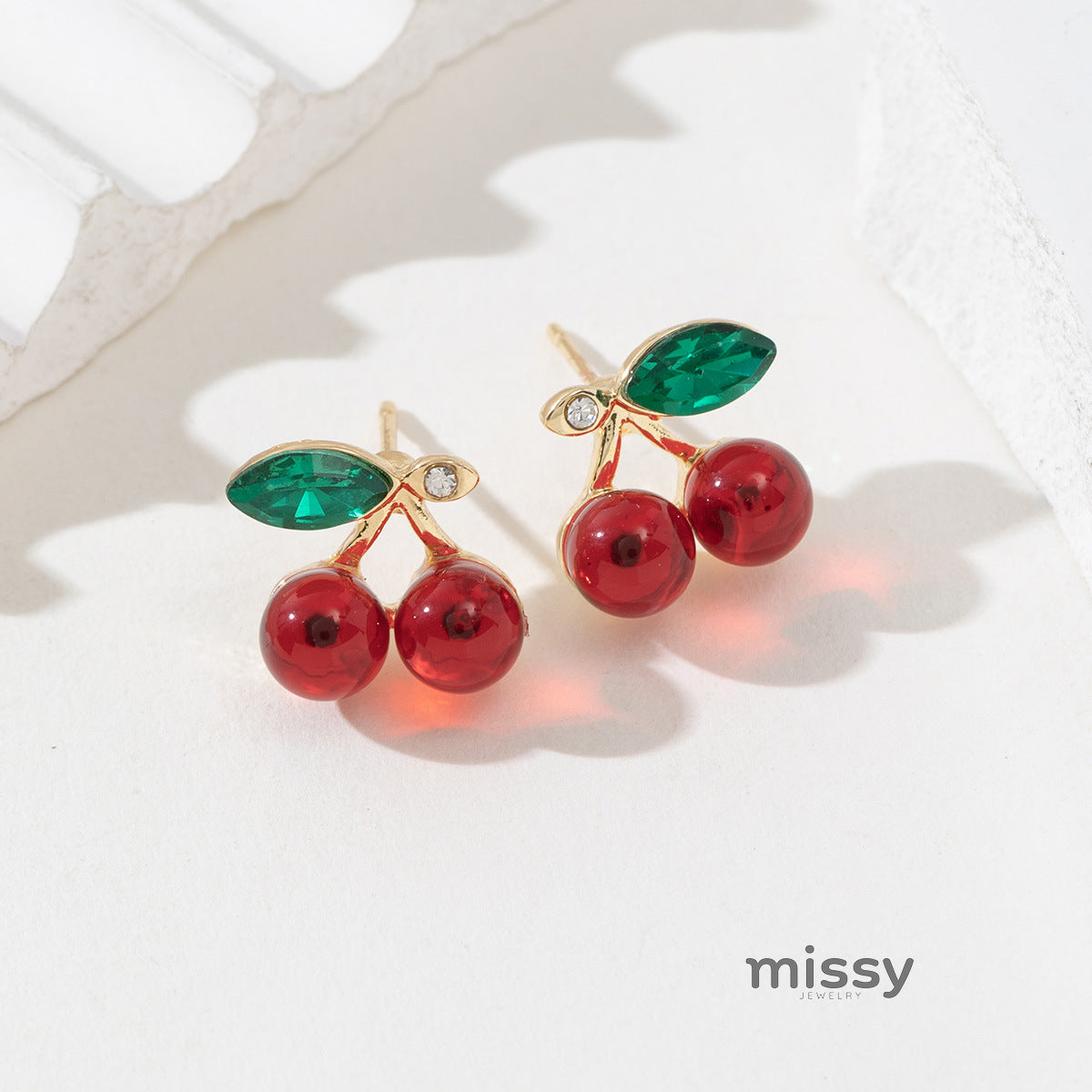 Gertrude Sparkling Cherry Earrings [G9ZFECHW]