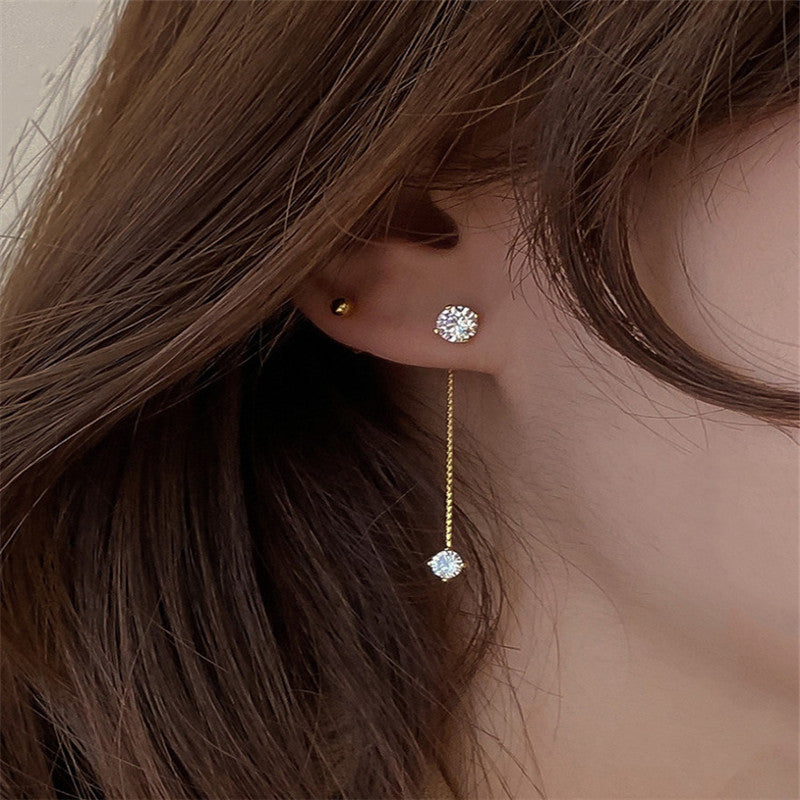 Gionna Diamond Tassel Earrings [4K5BUZKA]