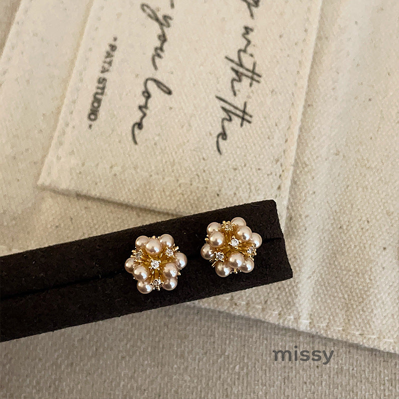 Giulietta Pearl Flower Earrings [BC6I3TS8]