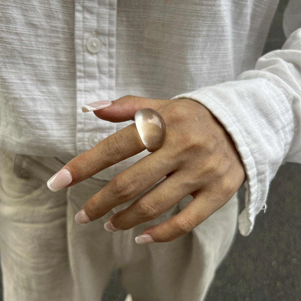 Gradient Resin Wide Band Ring [BK36H20X]