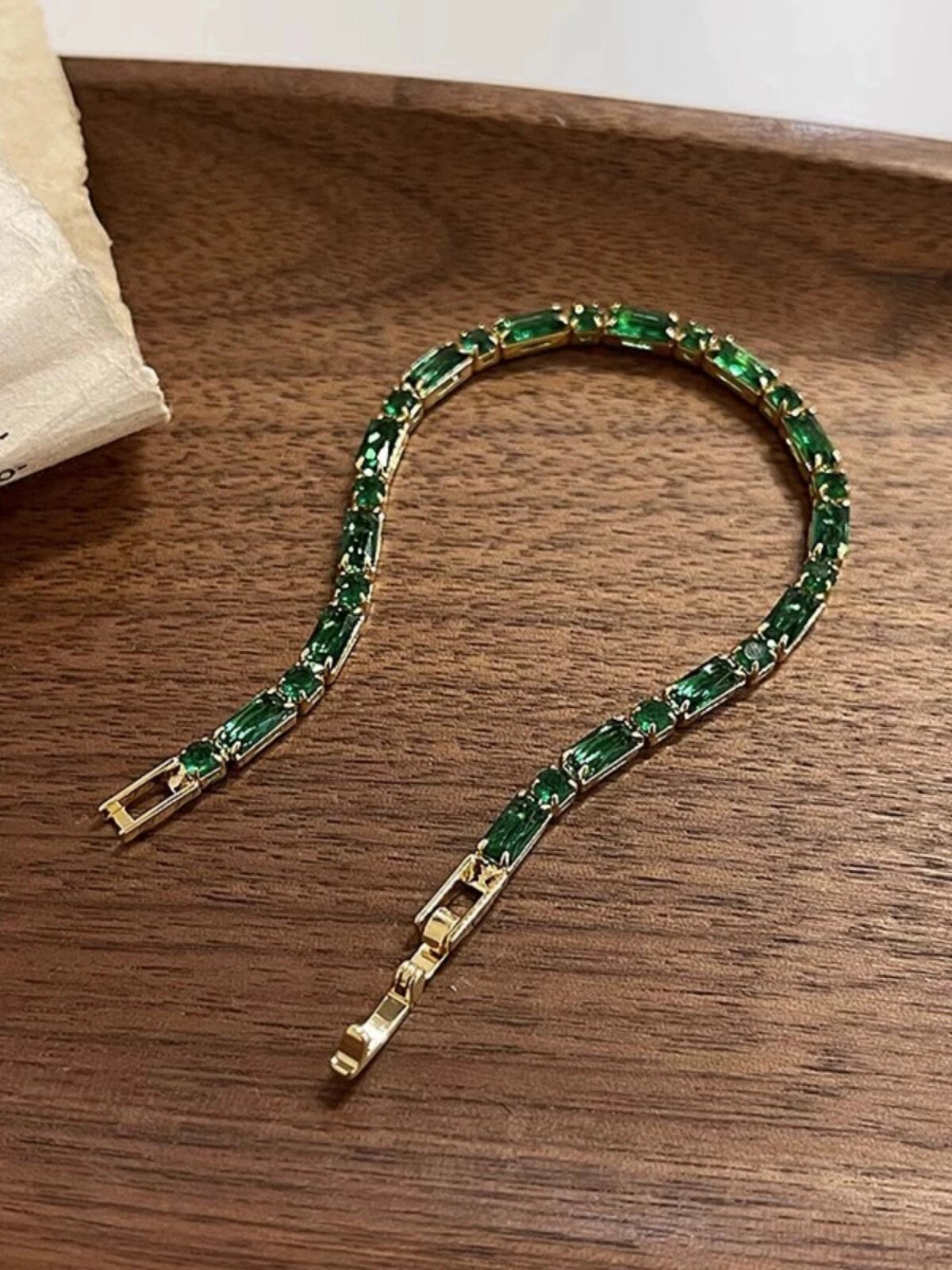 Green Stone Beaded Bracelet [K3ELORXI]