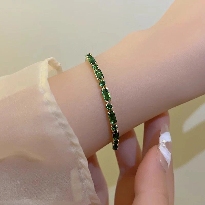 Green Stone Beaded Bracelet [RXNLGASO]