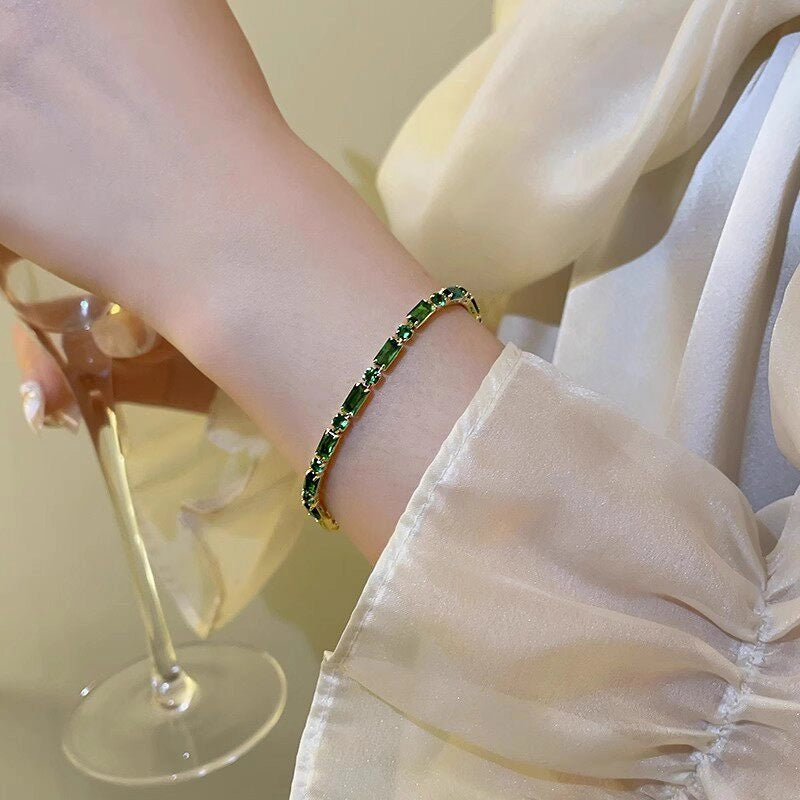 Green Stone Beaded Bracelet [A5W32HZ7]
