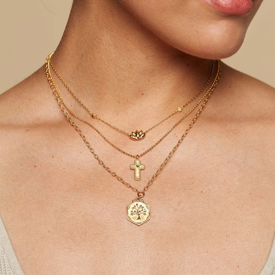 Hamsa Hand and Heart Pendant Necklace [A1H4N6OB]