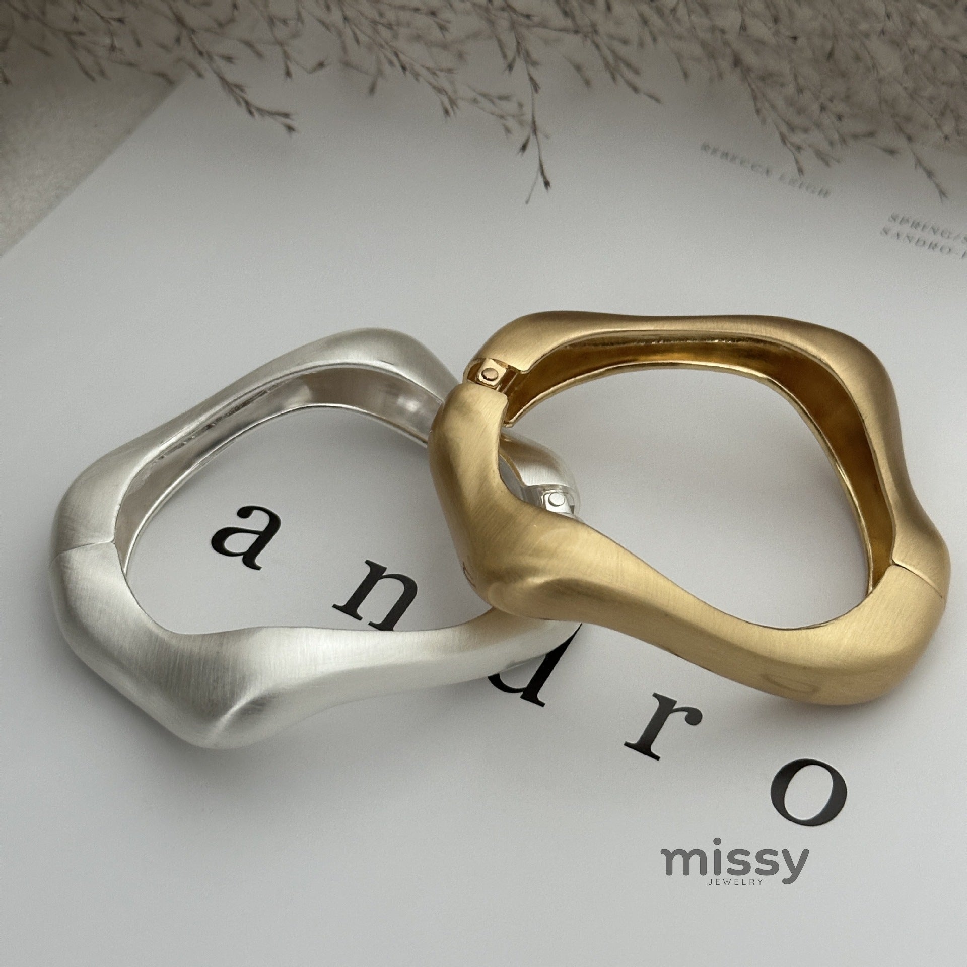 Harmonii Enamel Cuff Bracelet [ZZYOFDVM]