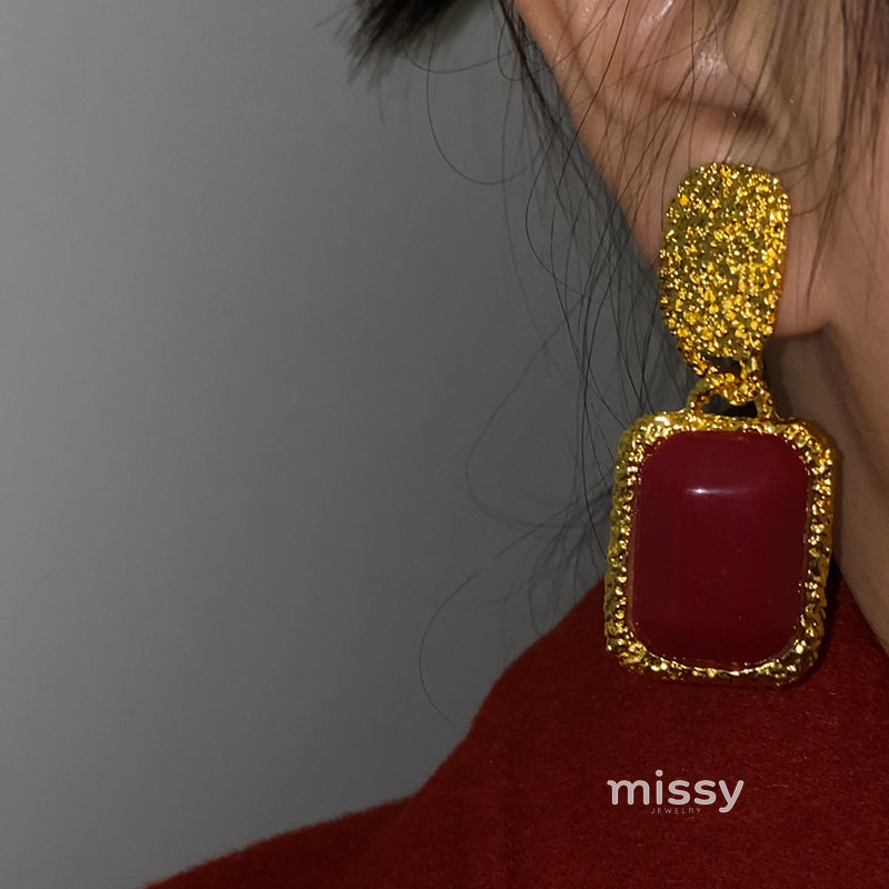 Harmony Red Geometric Drop Earrings [71CLVXQ1]