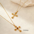 Haylie Diamond Rose Cross Necklace [3ICHJ28O]