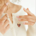 Heart Locket Pendant Necklace [OL7GJ09N]