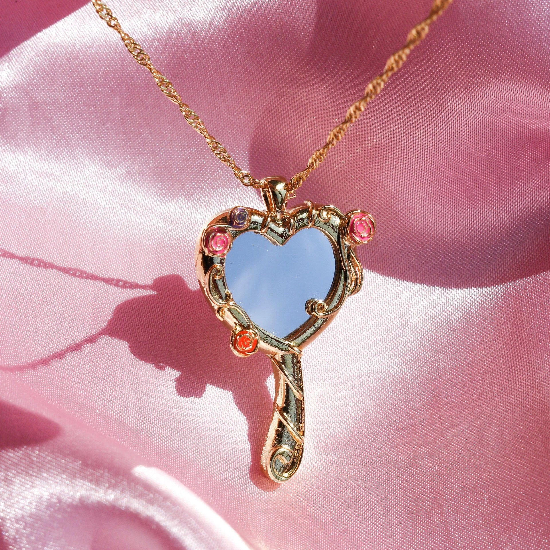 Heart Magic Mirror Pendant Necklace [RJT69873]