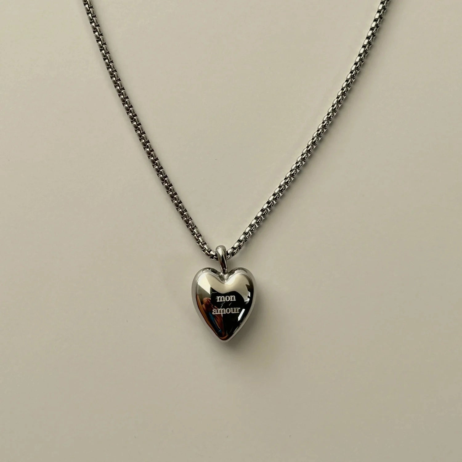 Heart Pendant Necklace [UU1J6MI3]