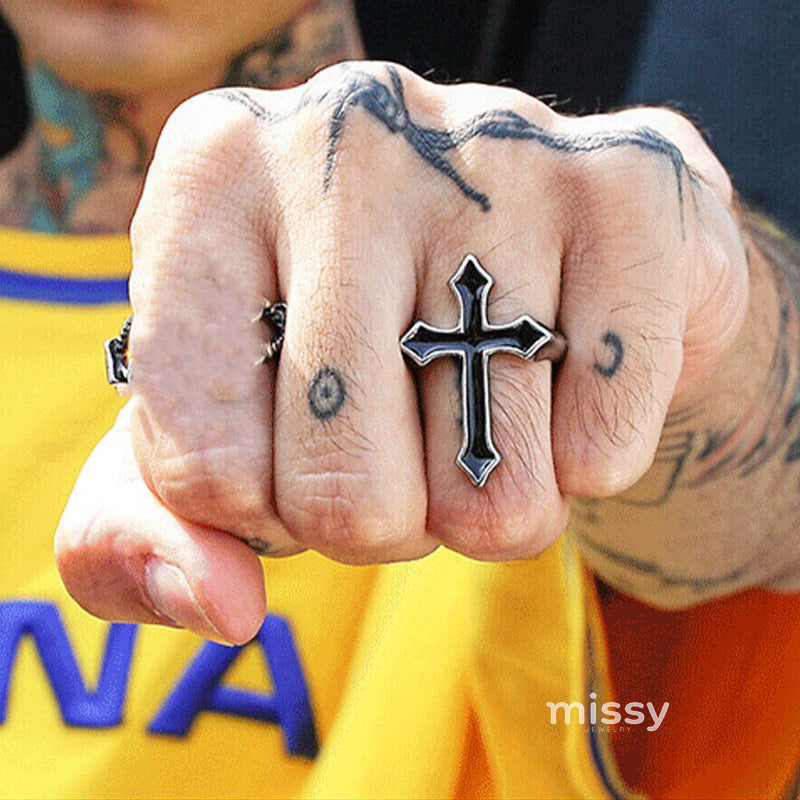 Heavenleigh Enamel Cross Ring [AFNWEAF5]