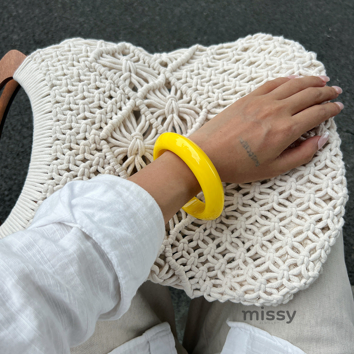 Heidy Chunky Resin Bangle [JH8R0CSF]