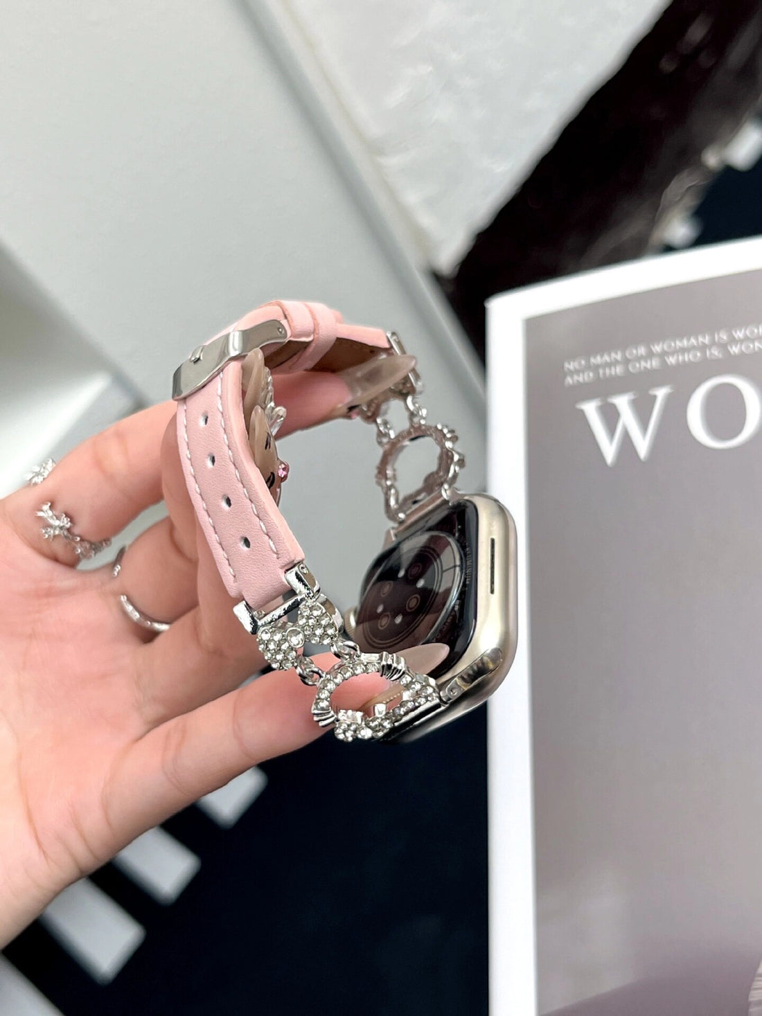 Hello Kitty Embellished Watch Strap [1NJ8GU8D]