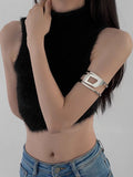 Hollow Letter D Cuff Bracelet [0TLYZ6TS]