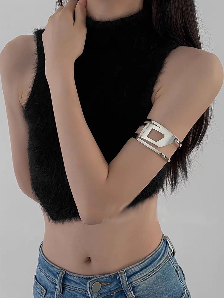 Hollow Letter D Cuff Bracelet [0TLYZ6TS]