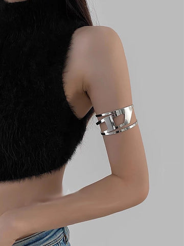 Hollow Letter D Cuff Bracelet [S22E3989]