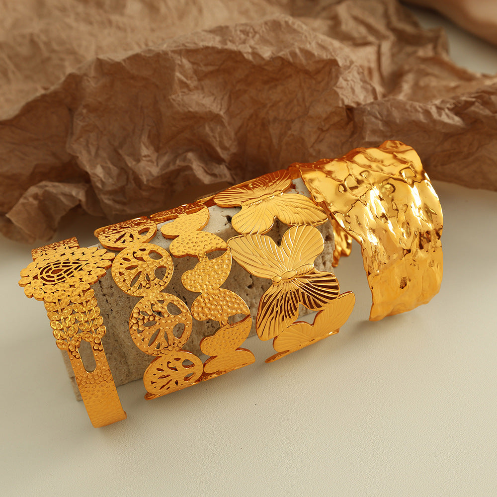 Ileana Sculpted Cuff Bracelet [A6FQ0T6H]