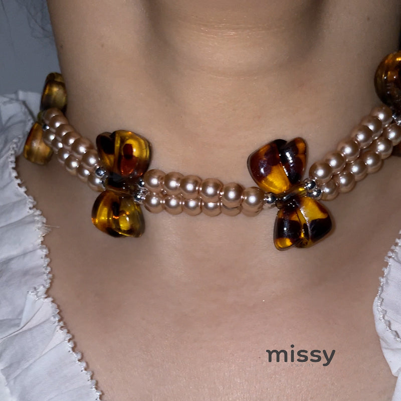 Indya Pearl Charm Choker