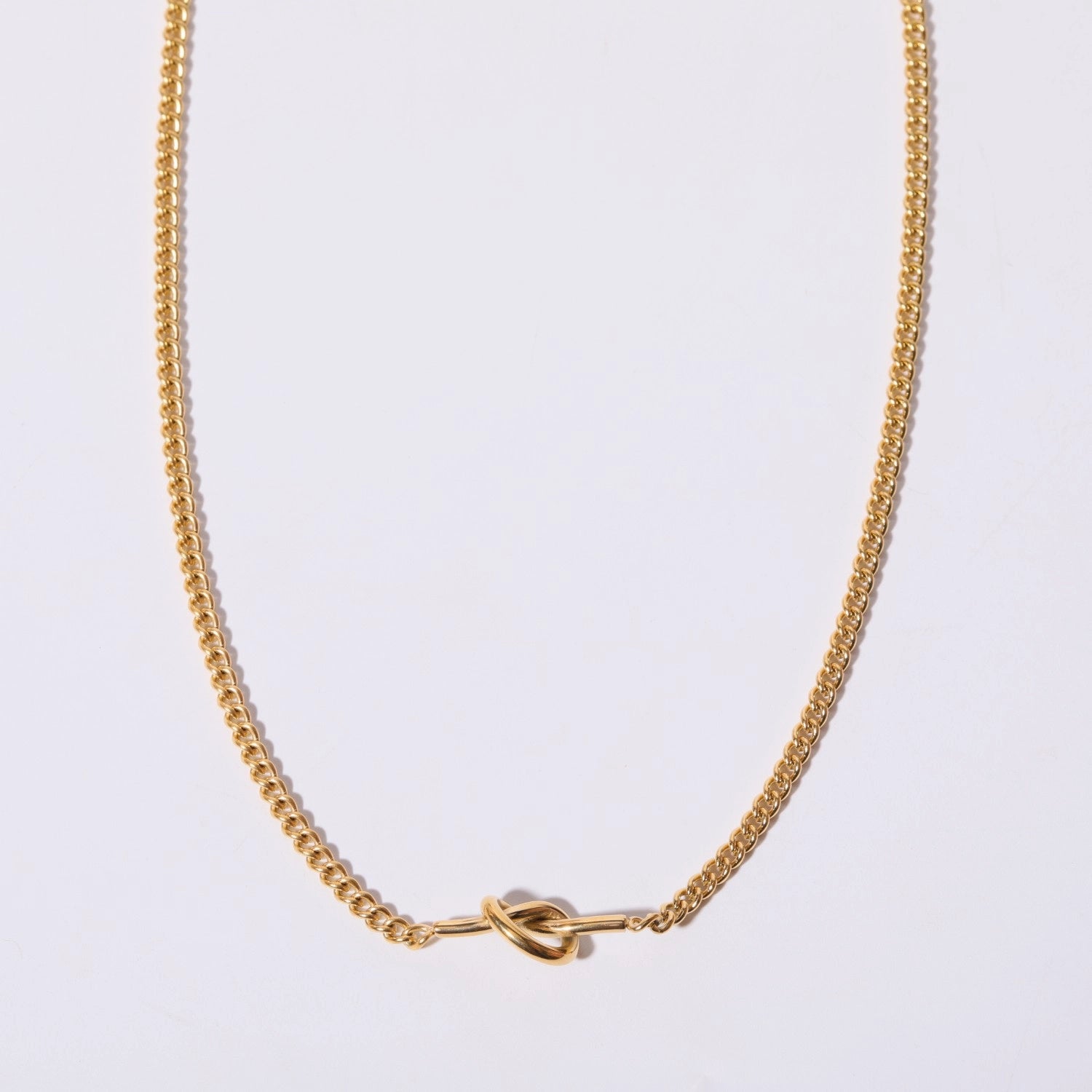 Initial Knot Chain Necklace [C18D2JTN]