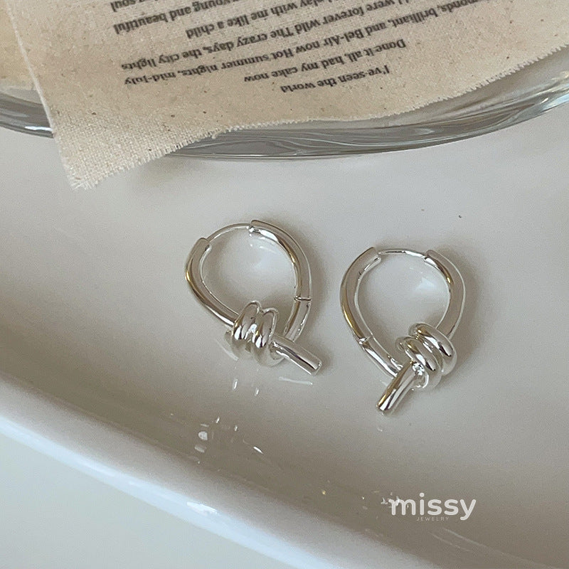 Irena Sculpted Knot Earrings [0HMCHAS4]