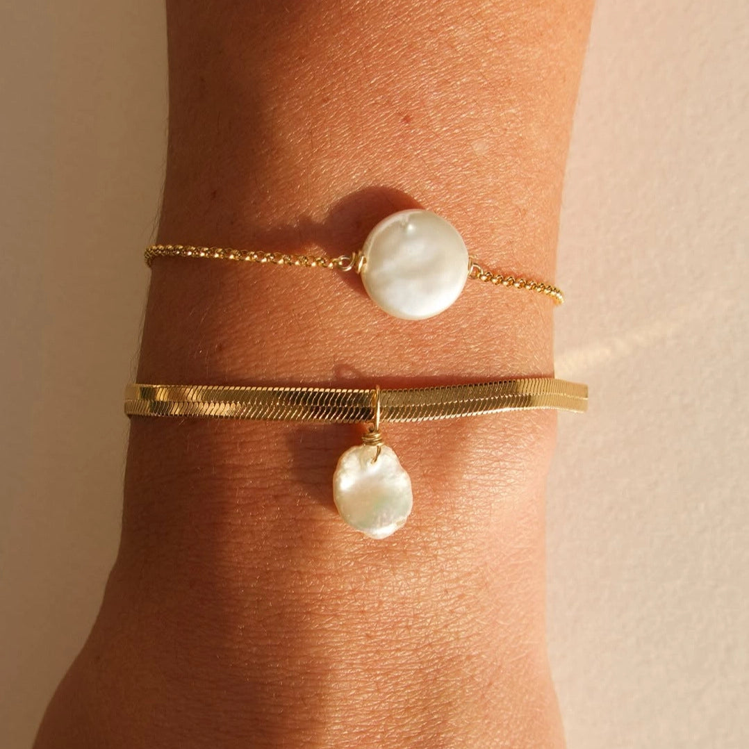 Irregular Baroque Pearl Bracelet [Y93RHUEF]