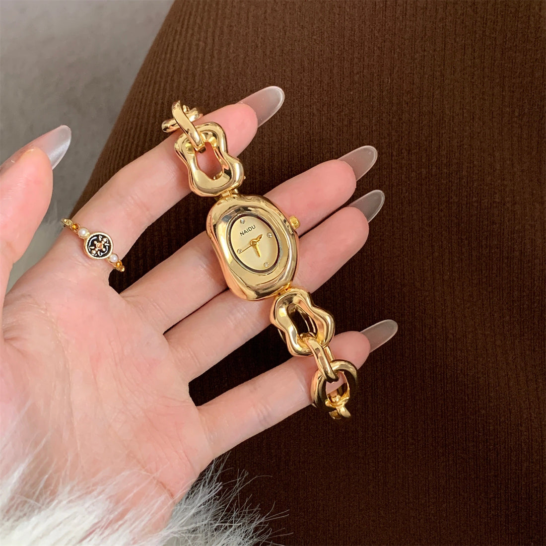 Irregular Chain Link Bracelet Watch [W23IRIJQ]