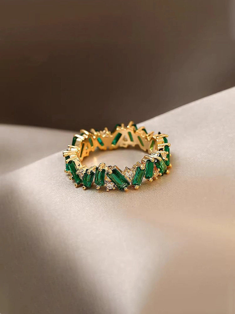 Irregular Green Gemstone Ring [3CWEG2OJ]