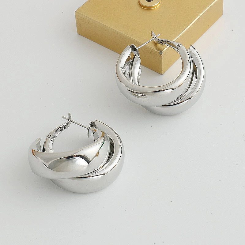 Irregular Twisted Hoop Earrings [GCK6QYDY]