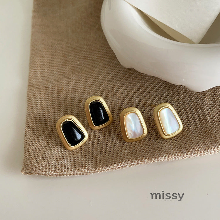 Isabel Geometric Shell Earrings [HPSV82Q1]