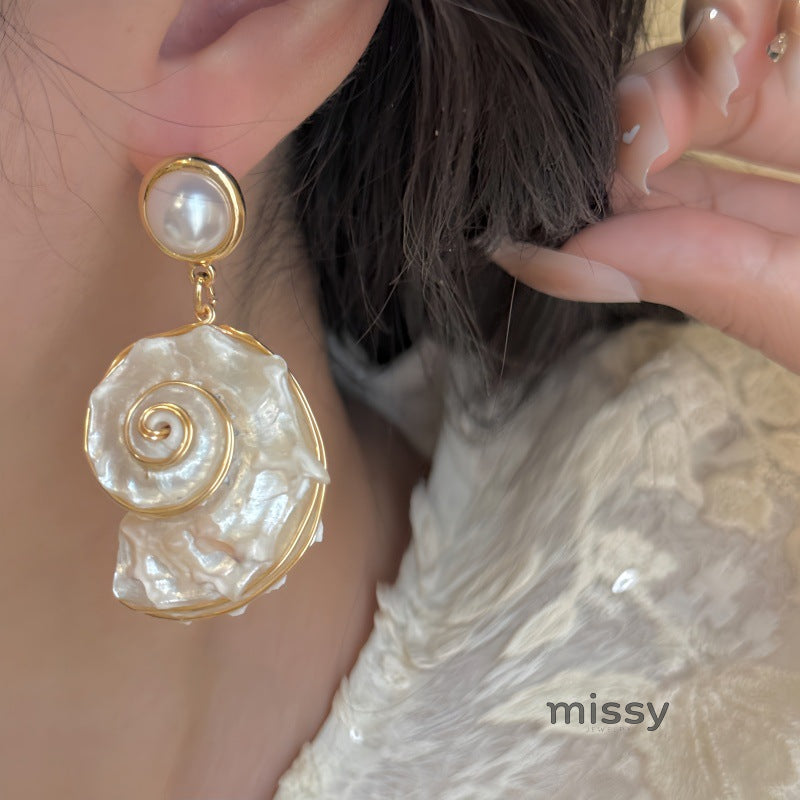 Isabella Asymmetric Ocean Earrings [FWVI7FKX]