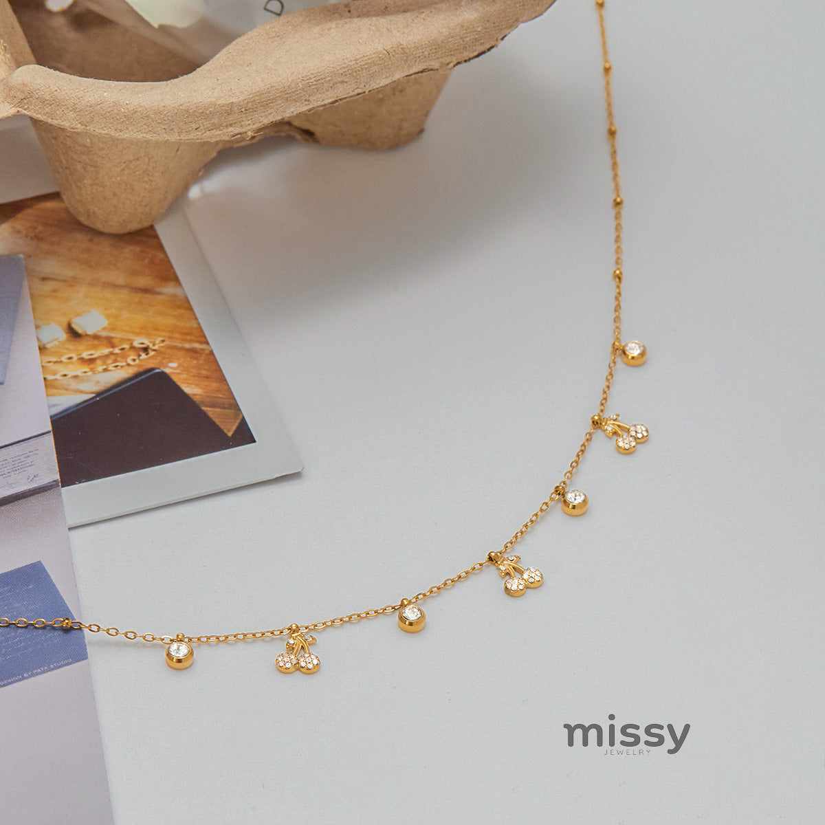 Isobel Cherry Pendant Necklace [Z0HYQ3QU]