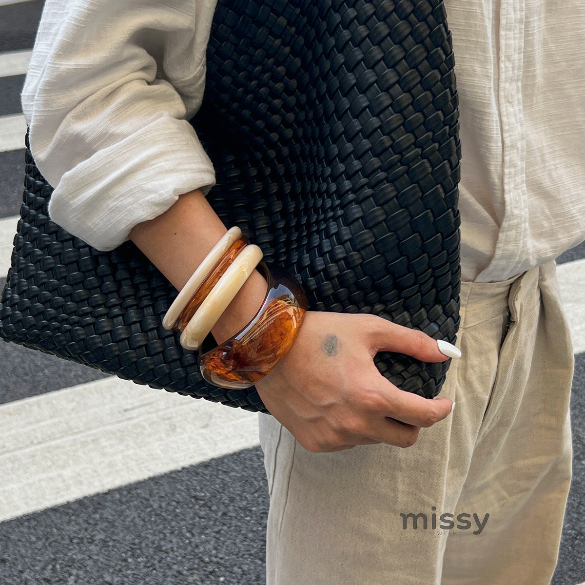 Ivyonna Irregular Resin Bangle [6CBXBFJ3]