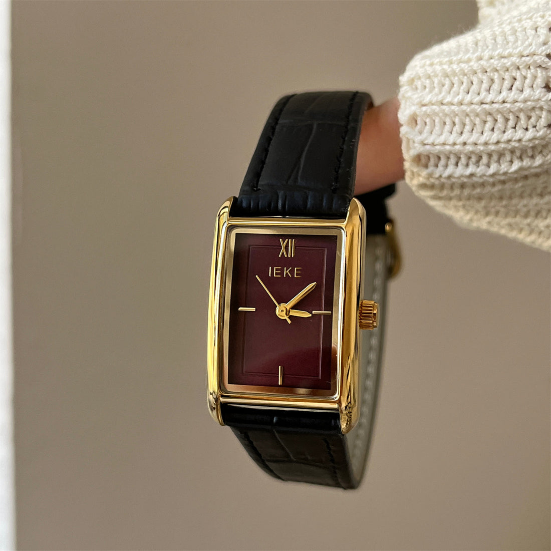 Ivyonna Rectangular Leather Watch [D93C4QSV]