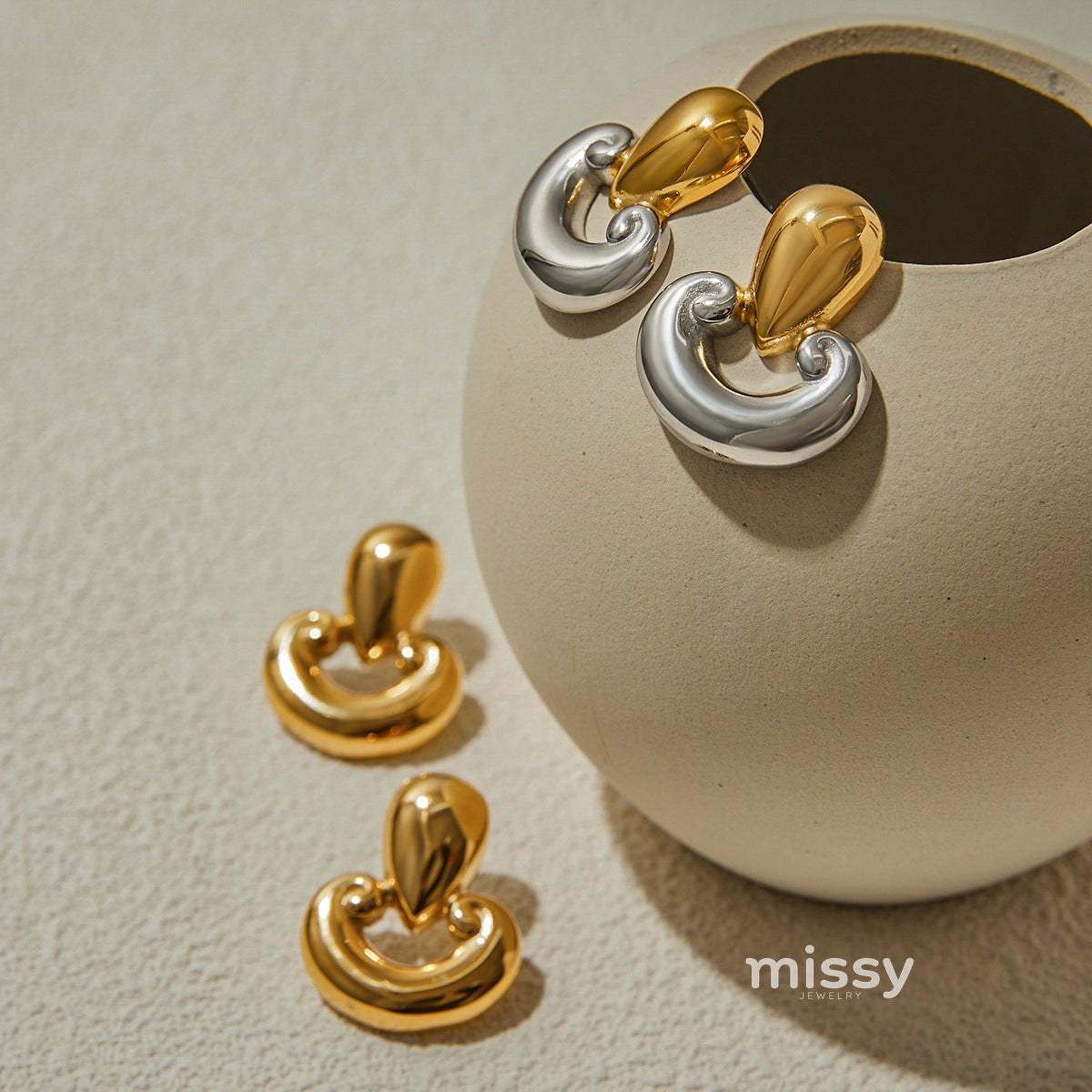 Jaleyah Polished Hoop Earrings [9GZZ41ET]