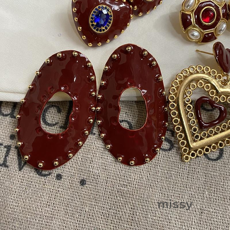 Jaretzy Retro Heart Earrings [IOZTGOJZ]